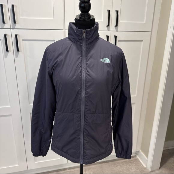 The North Face Women's Two-Tone Jacket - Aqua and Gray - Picture 9 of 16